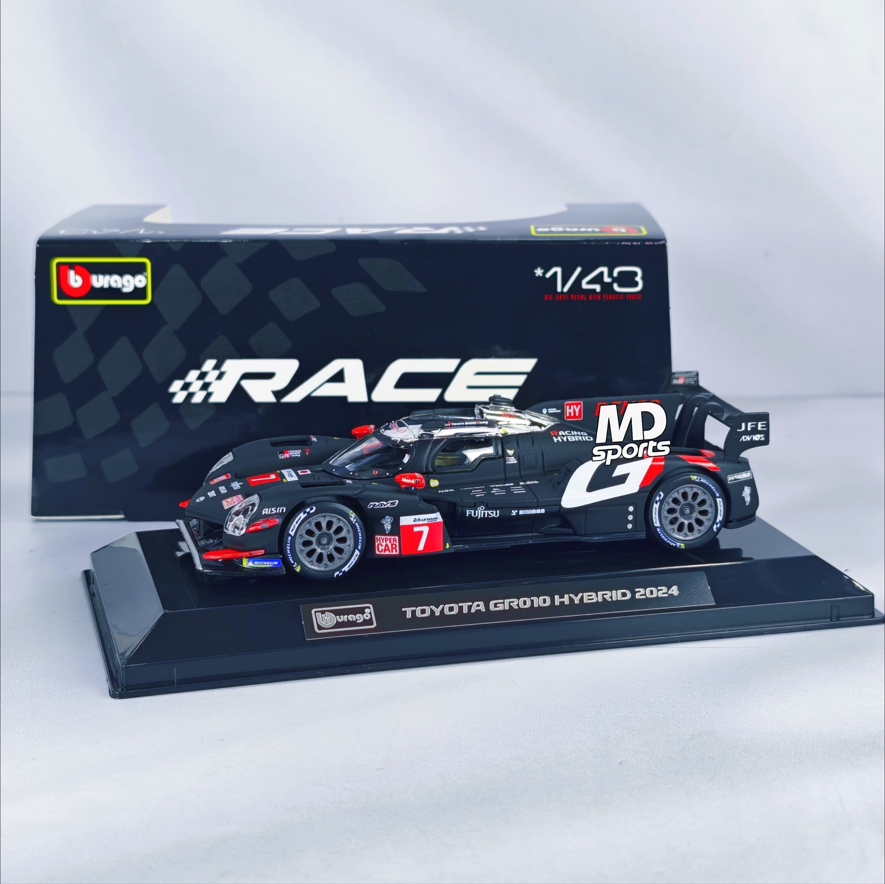 Toyota GR010 Hybrid 2024 LeMans #7 Caja Acrilica Burago Race 1:43 - Imagen 4